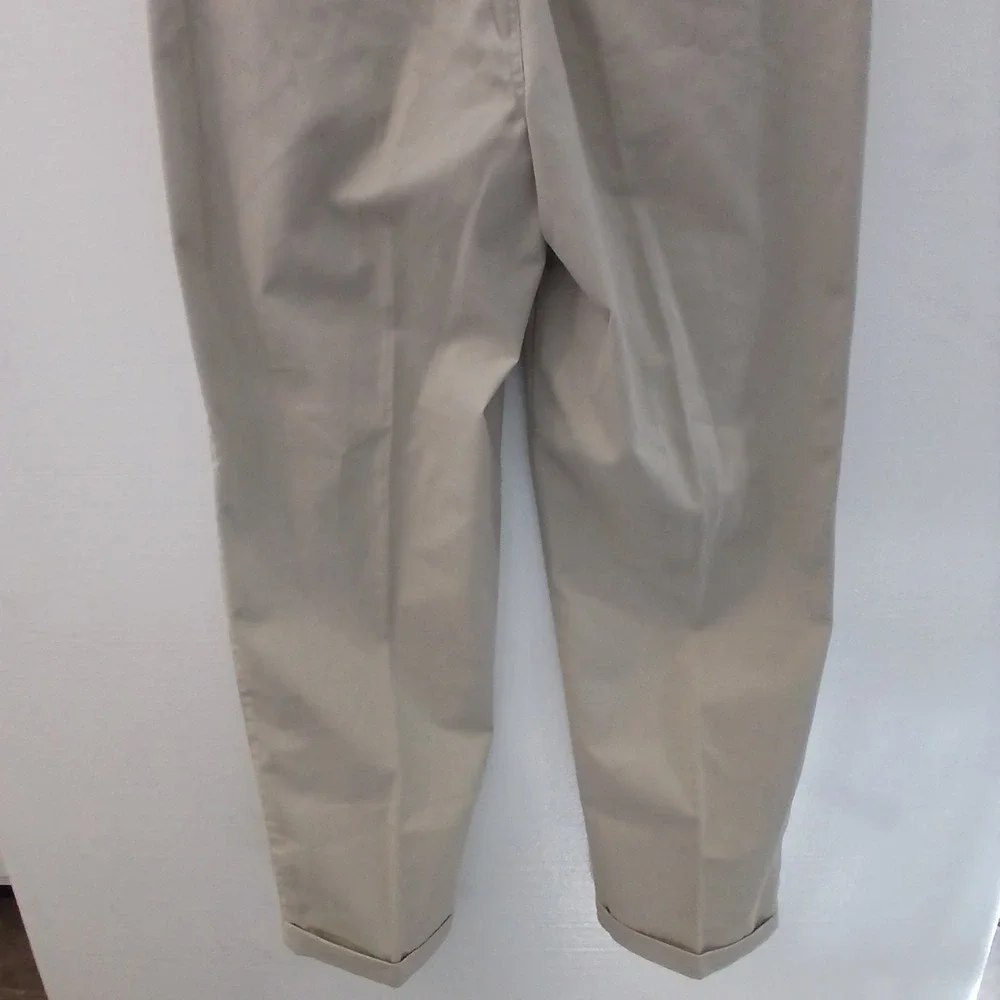 Authentic Laundered Khakis Pants  Men Sz 38x32 Pleated Cuffed‎ Hems Office Wear